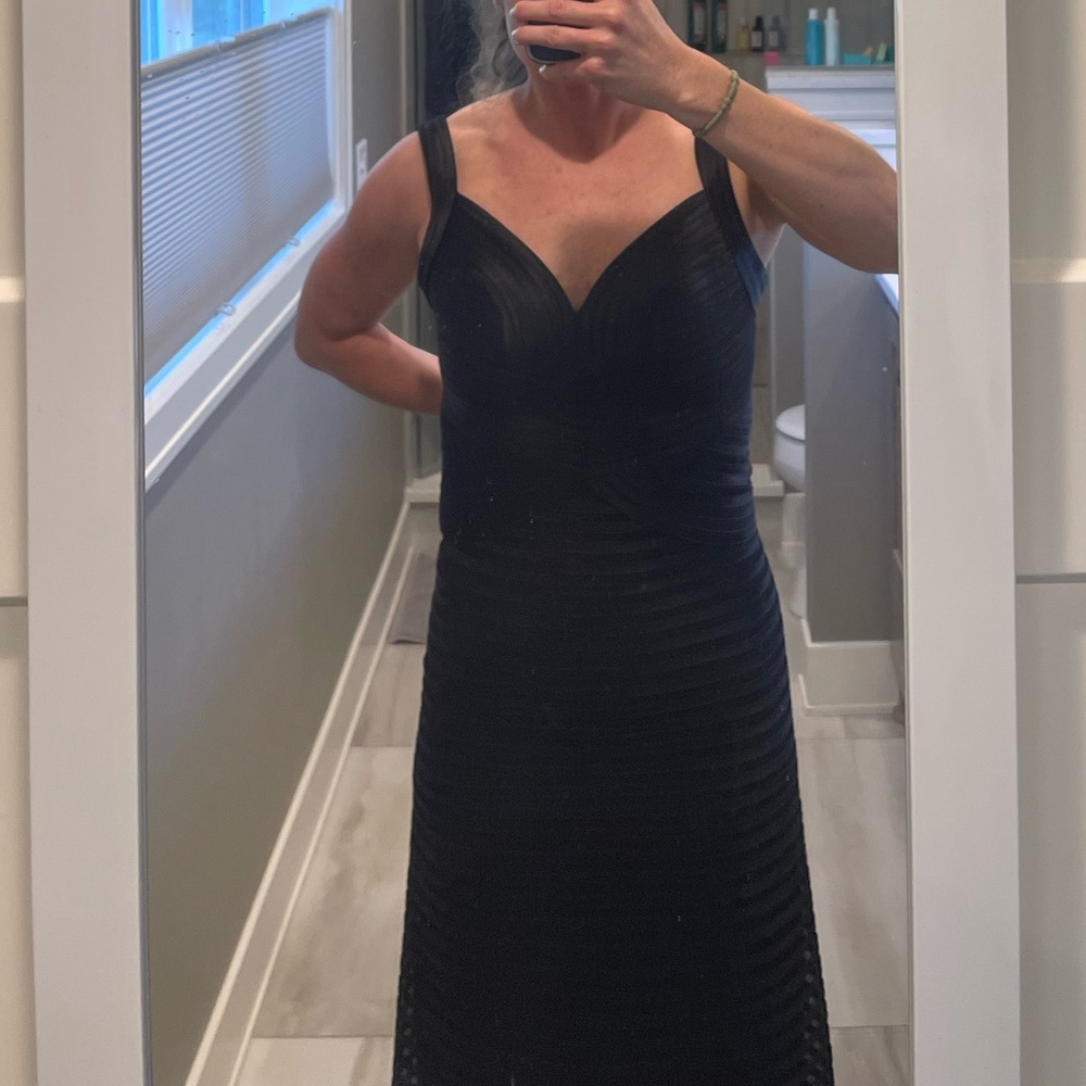 BCBG MAXAZRIA Full Length Black Gown - Picture 9 of 9